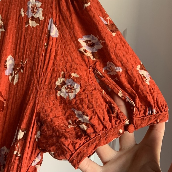 Universal Thread Coral Short Sleeve Dress Mini‎ Floral Wrap - Picture 11 of 11